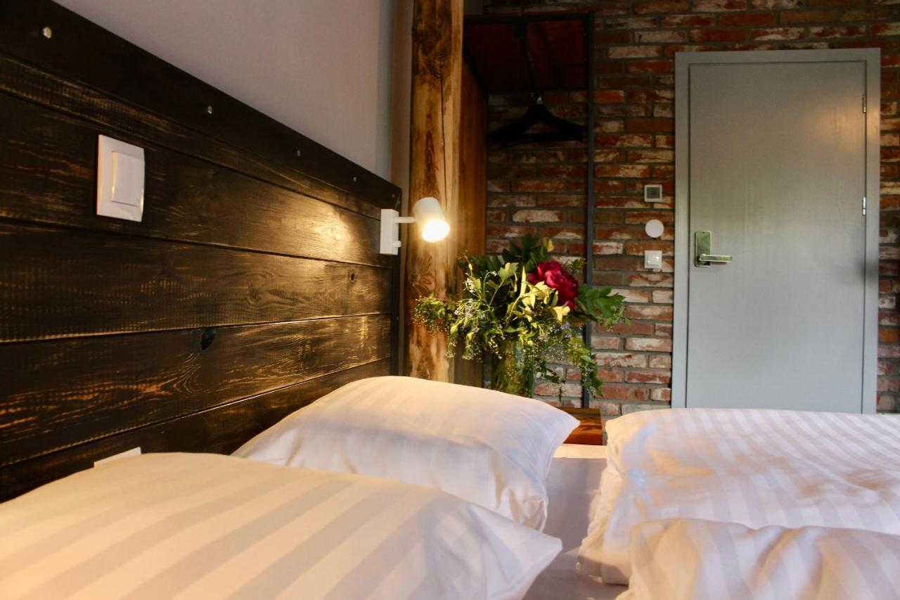 Garden Loft Villa Roczyny Exteriör bild